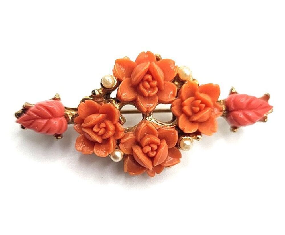 Vintage Bakelite Floral Pin Brooch 2in